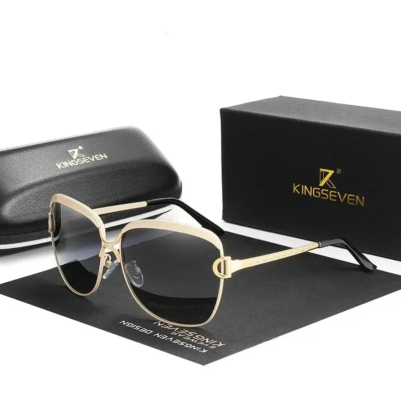 KINGSEVEN - Isabella's Aurora