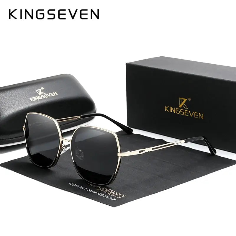 KINGSEVEN - Lily's Skyline