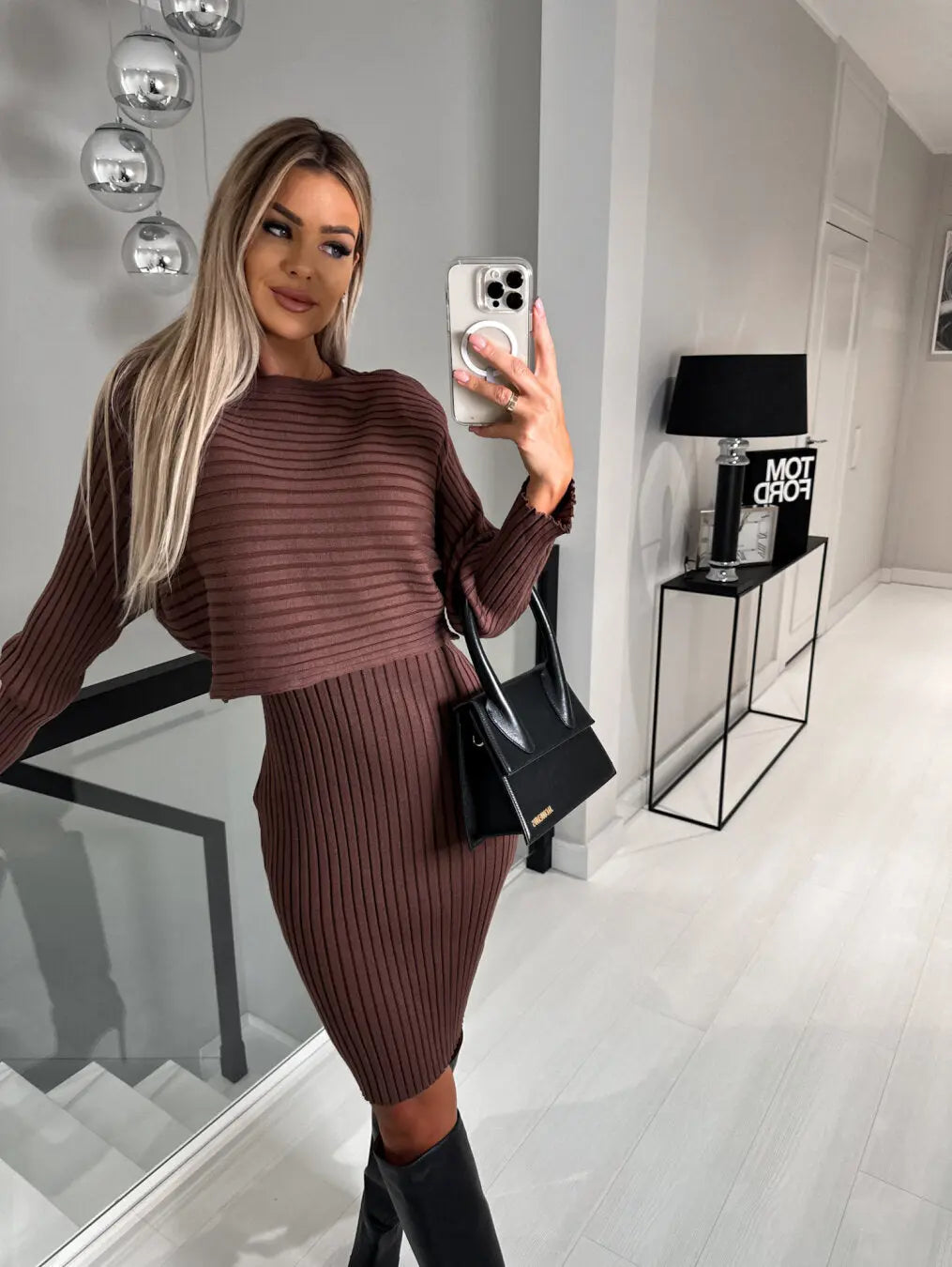 Lena Cozy Set - Mouwloze Jurk Met Trui Levouré