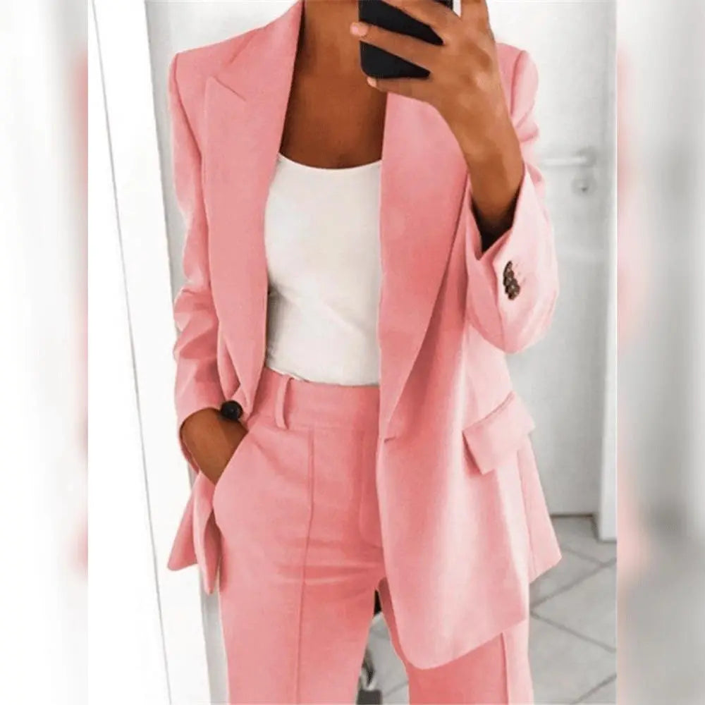 Ella - Het elegante en comfortabele pak Levouré