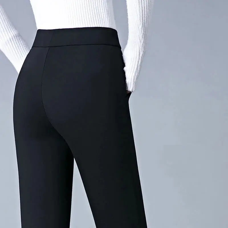Molly - Elastische Zakelijke broek Levouré